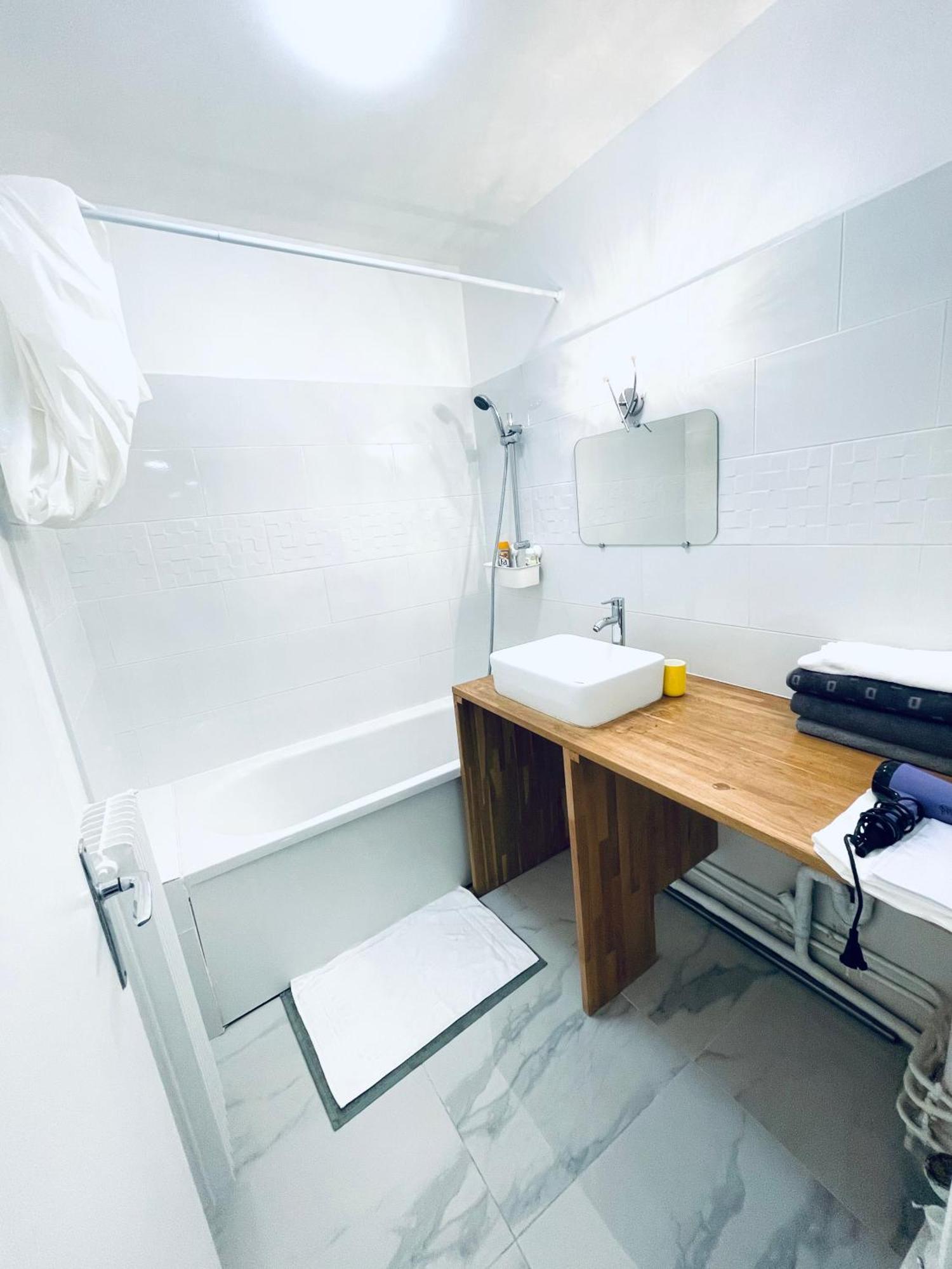 Appartement Bastille - Voltaire - Le Marais - Centre De Paris - 5 Pers 외부 사진